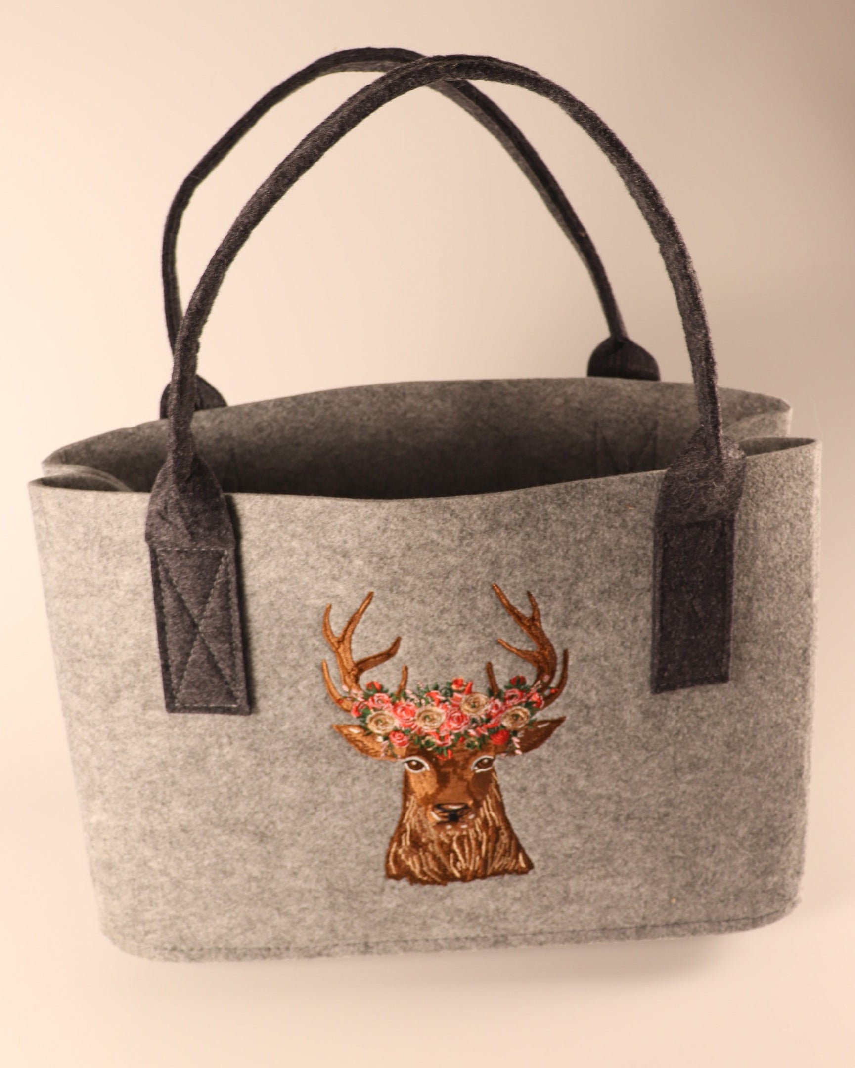 Filztasche Hirsch mit Blumen
