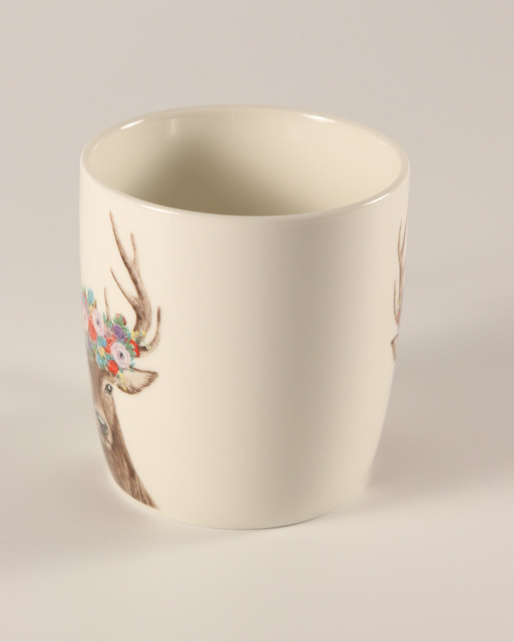 Tasse Hirsch mit Blumenkranz