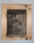 Wildsau Fell im Altholzbilderrahmen